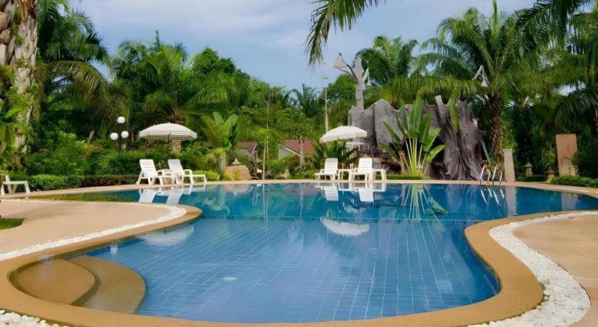 Nattha Waree Hot Spring Resort And Spa Ban Nua Khlong Екстер'єр фото