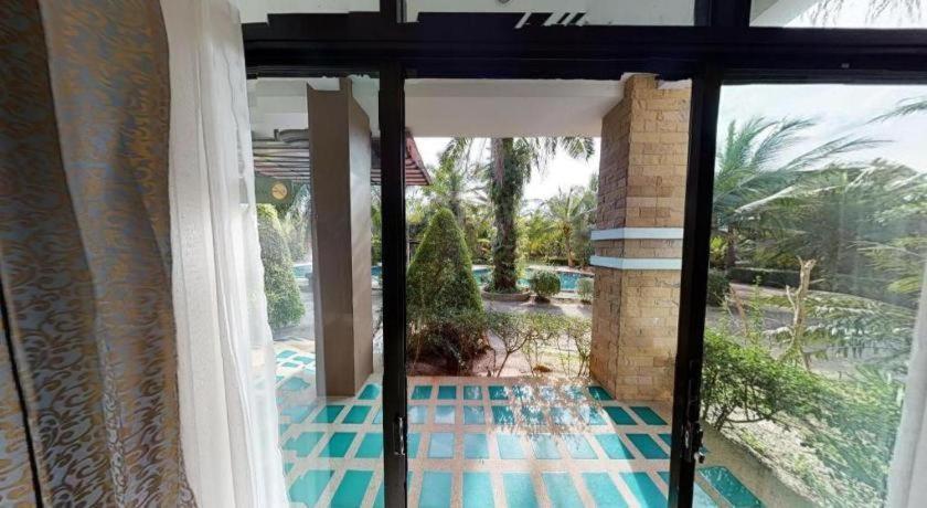 Nattha Waree Hot Spring Resort And Spa Ban Nua Khlong Екстер'єр фото